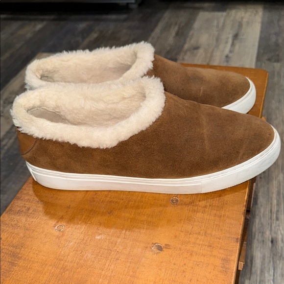 Tory Burch Miller Shearling Cream and Brown Fur-Lined Suede Slip-Ons - Picture 4 of 10